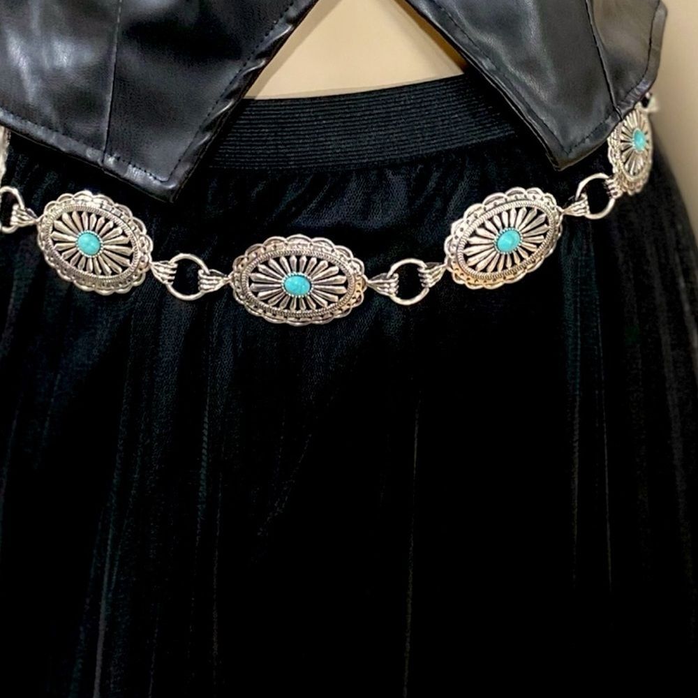 Western Silver Turquoise Oval Cut Out Concho Belt - NWT